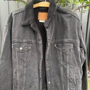 Levi's Women's Black and Grey Jacket